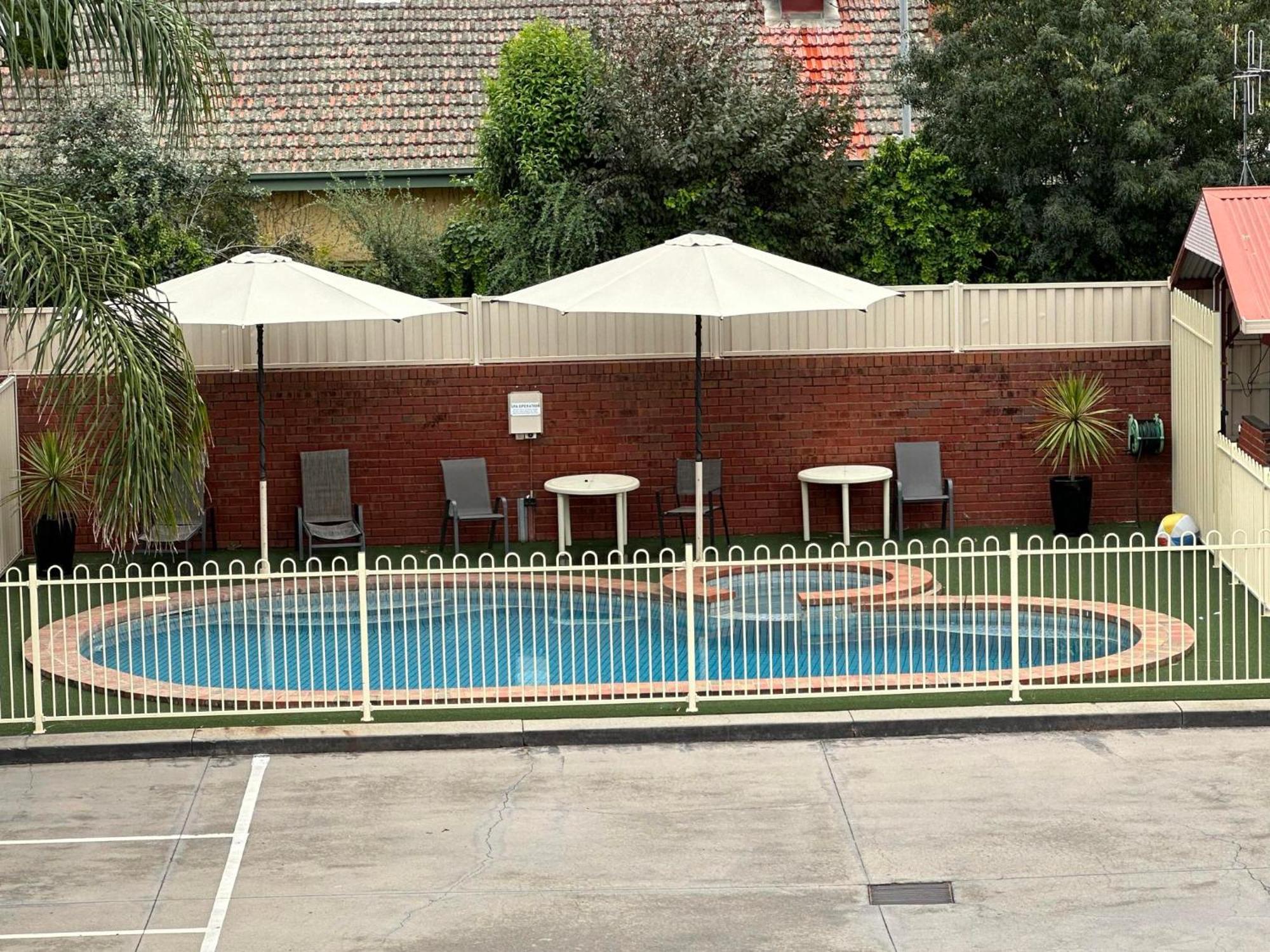 Courtyard Motor Inn Shepparton Esterno foto